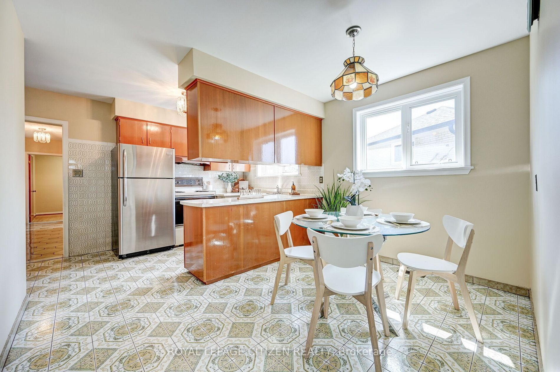 36 Orchardcroft Cres N