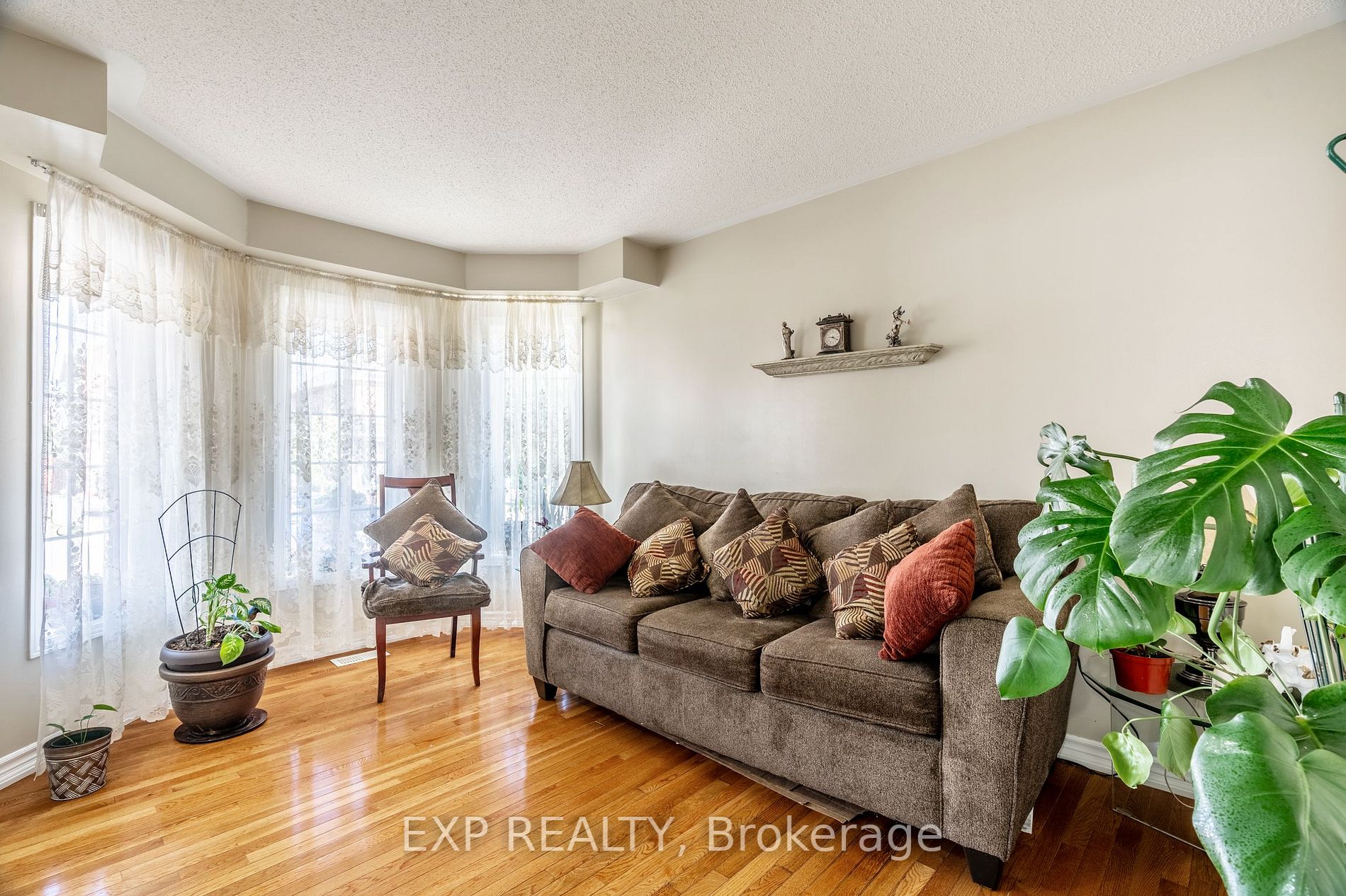 43 Tideland Drive N