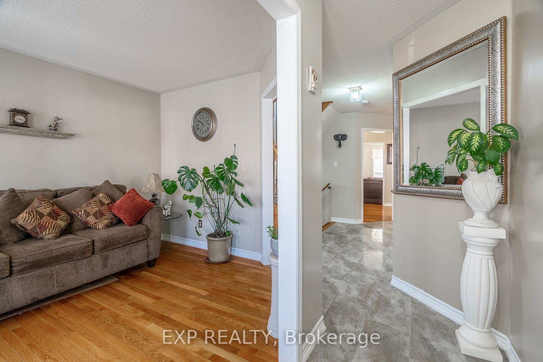 43 Tideland Dr N