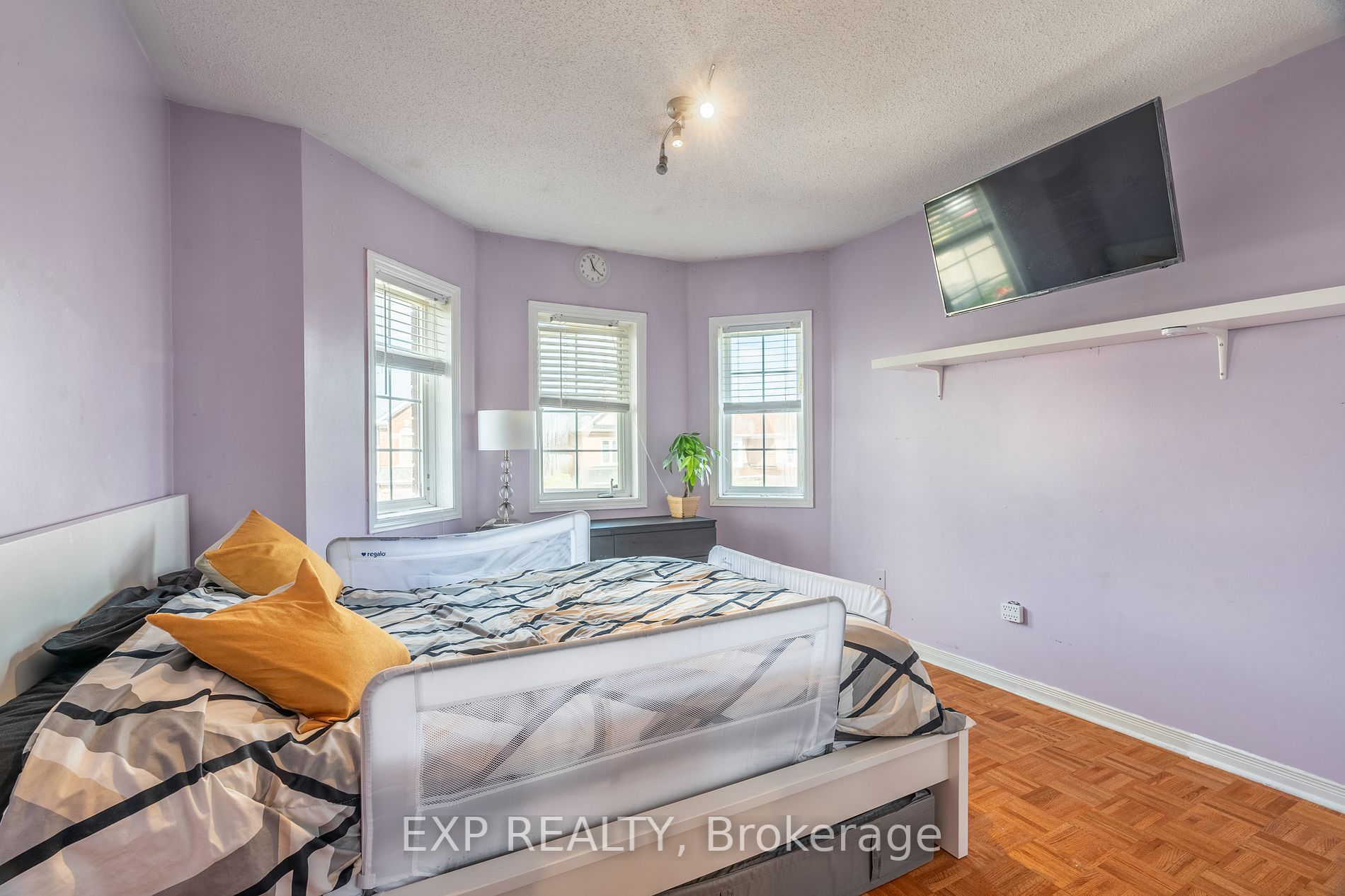 43 Tideland Drive N