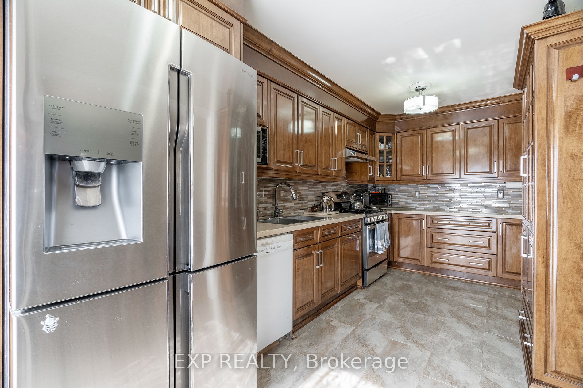 43 Tideland Drive N