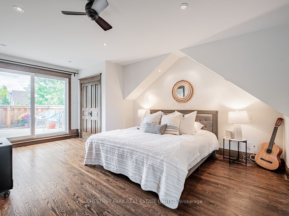 359 Parkside Dr