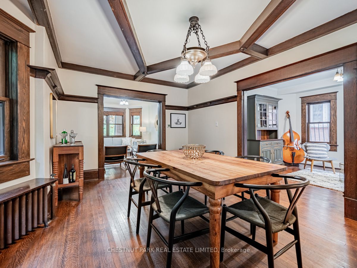 359 Parkside Dr