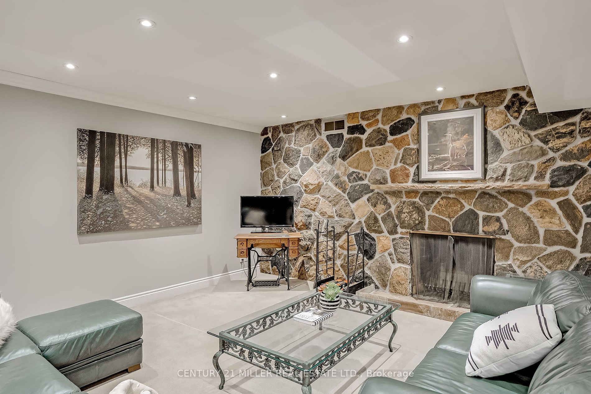 Listing W7007910 - Large Photo # 35