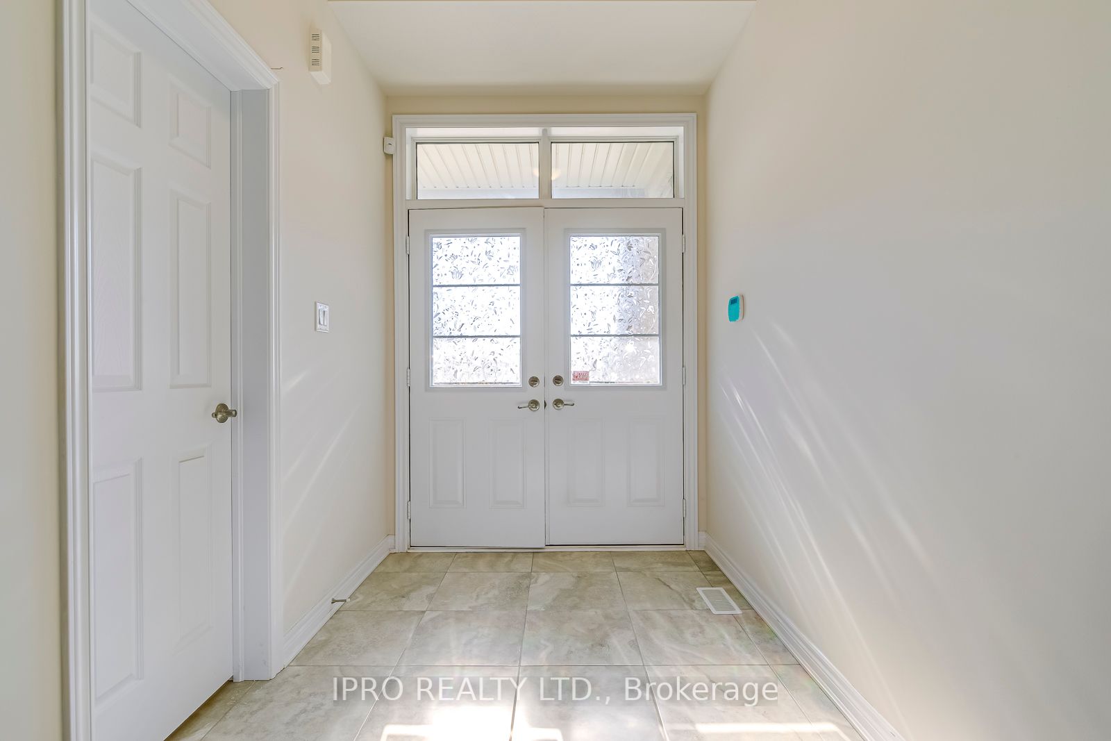 3029 Rivertrail Common