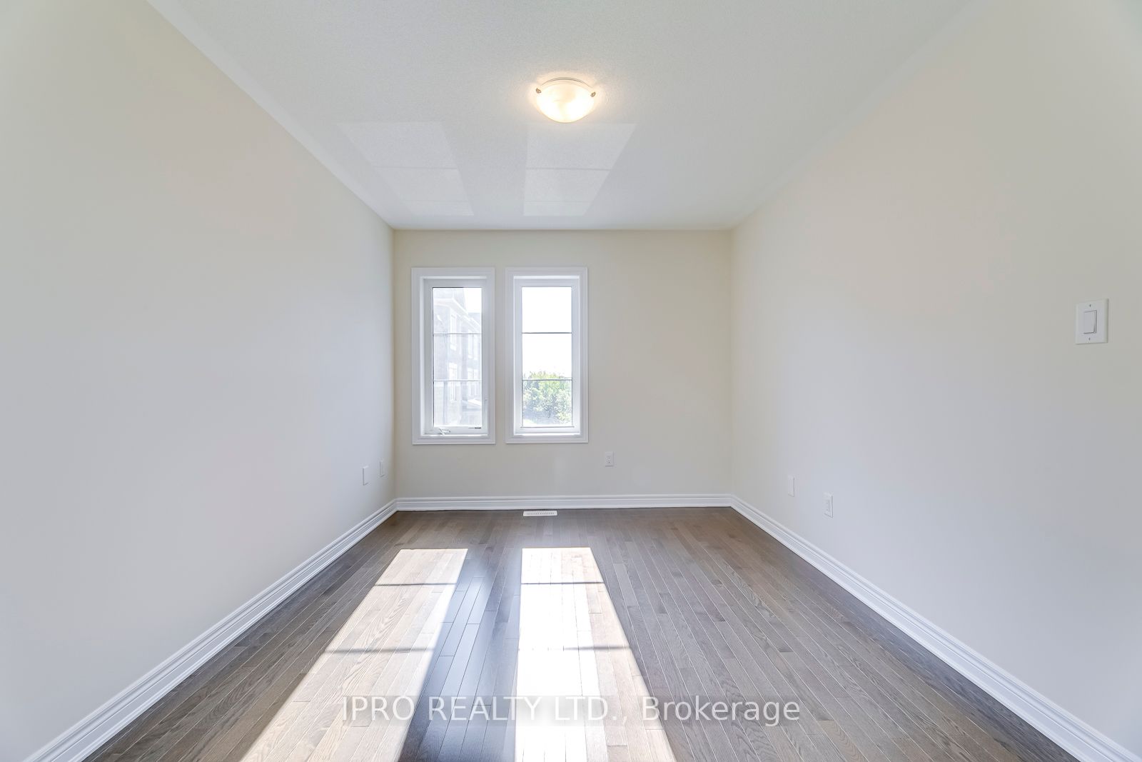 3029 Rivertrail Common