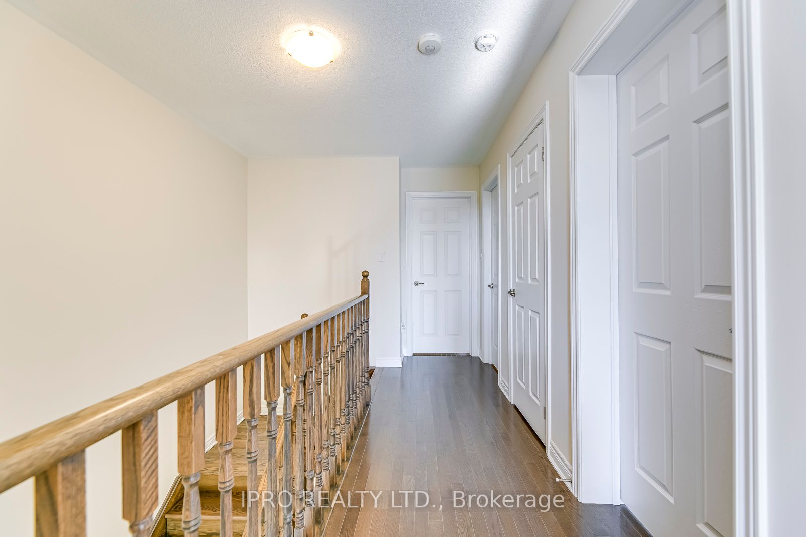 3029 Rivertrail Common
