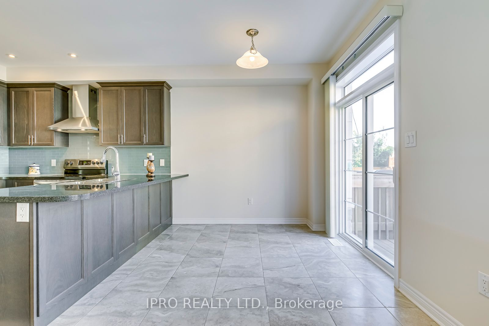 3029 Rivertrail Common