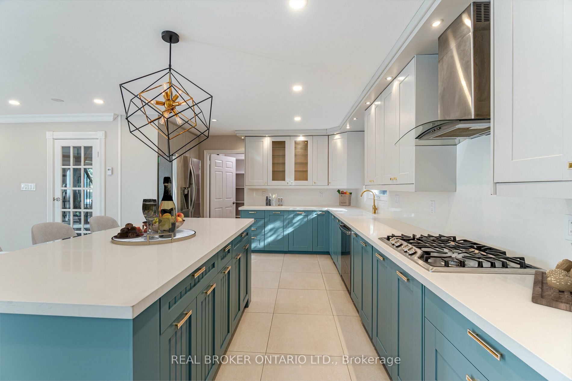 2315 Bennington Gate