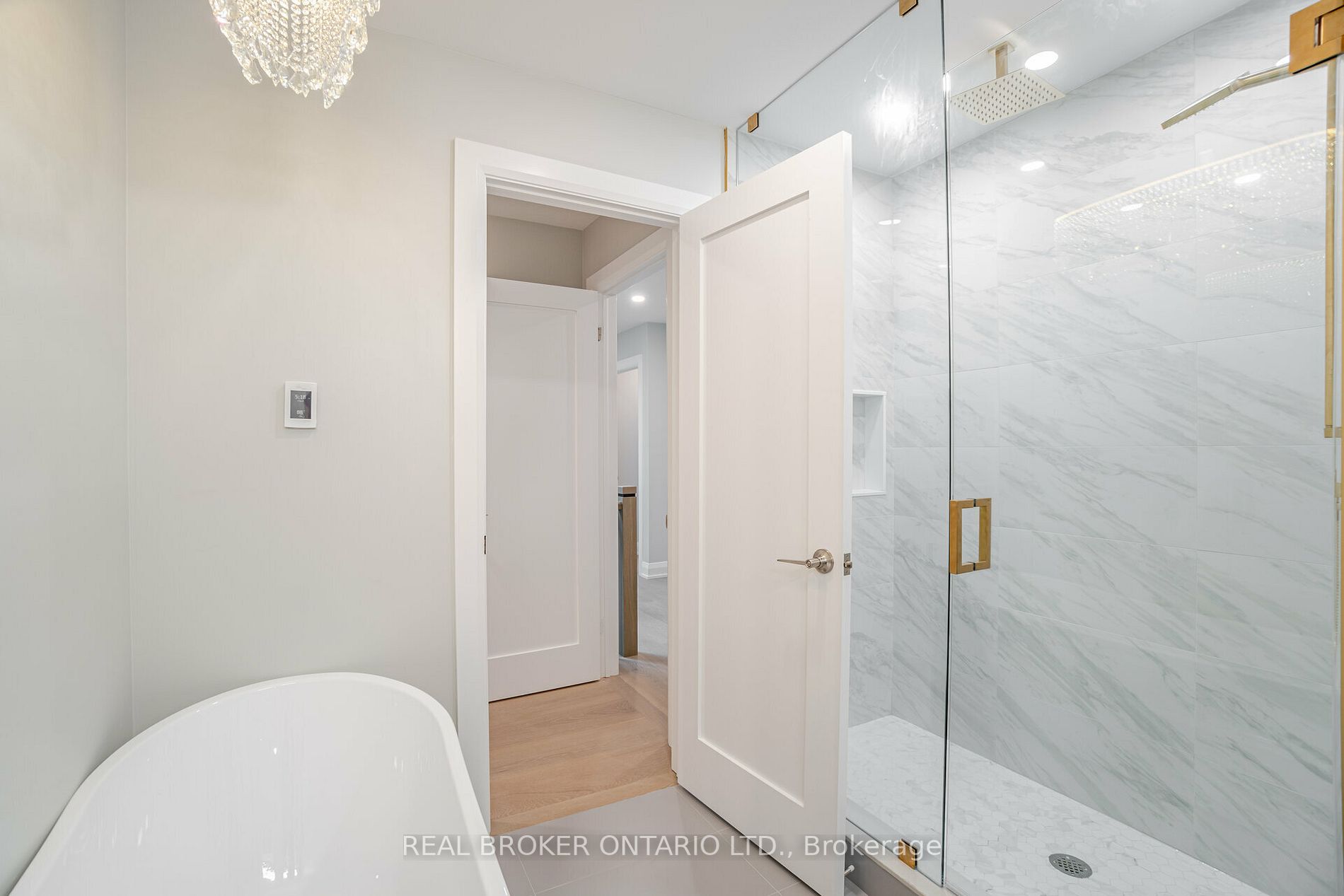 2315 Bennington Gate