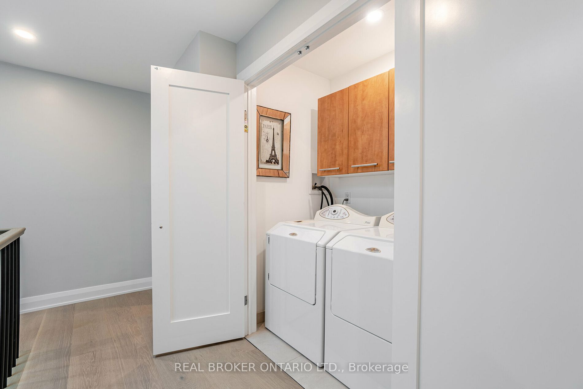 2315 Bennington Gate