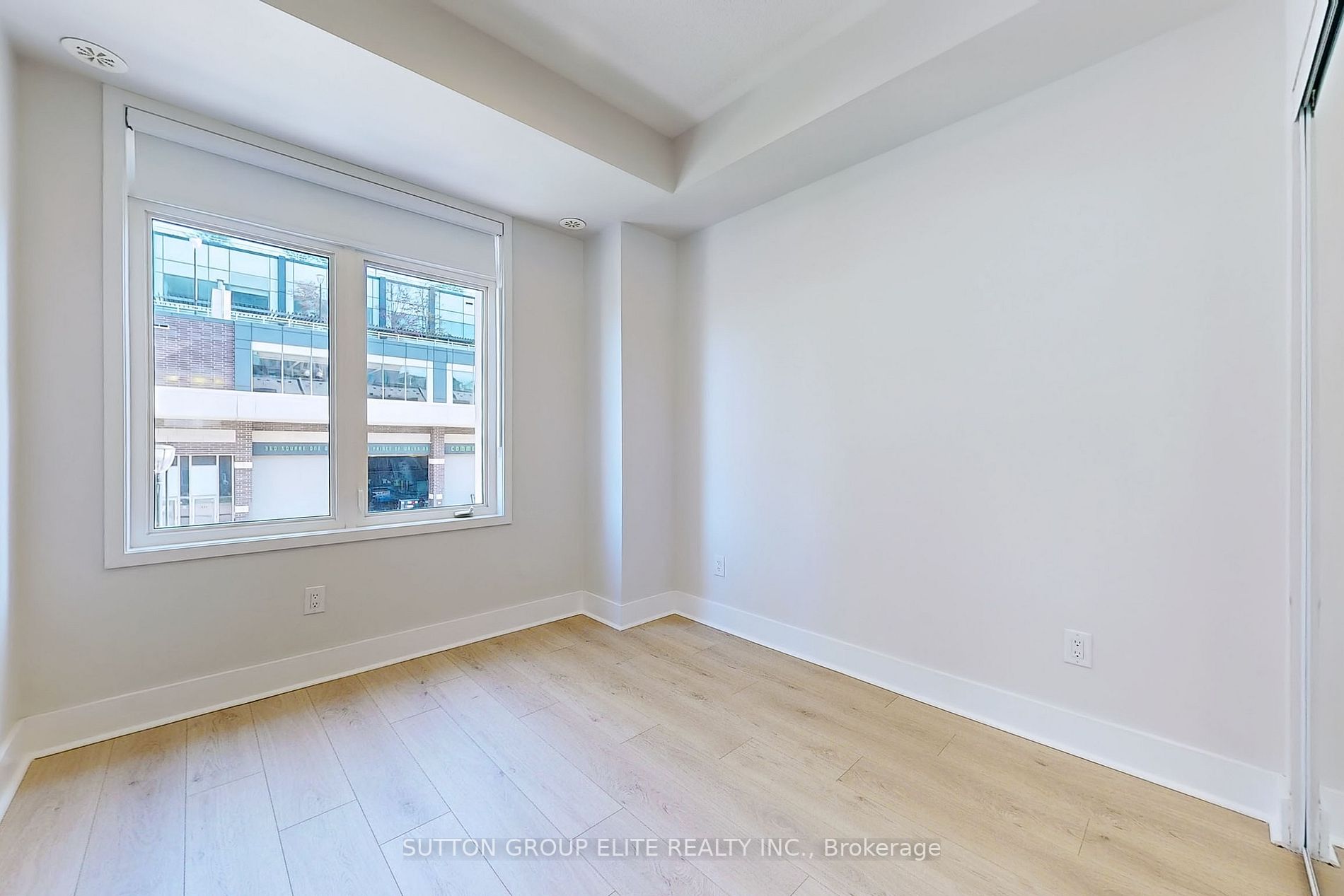 370 Square One Dr, #Th26