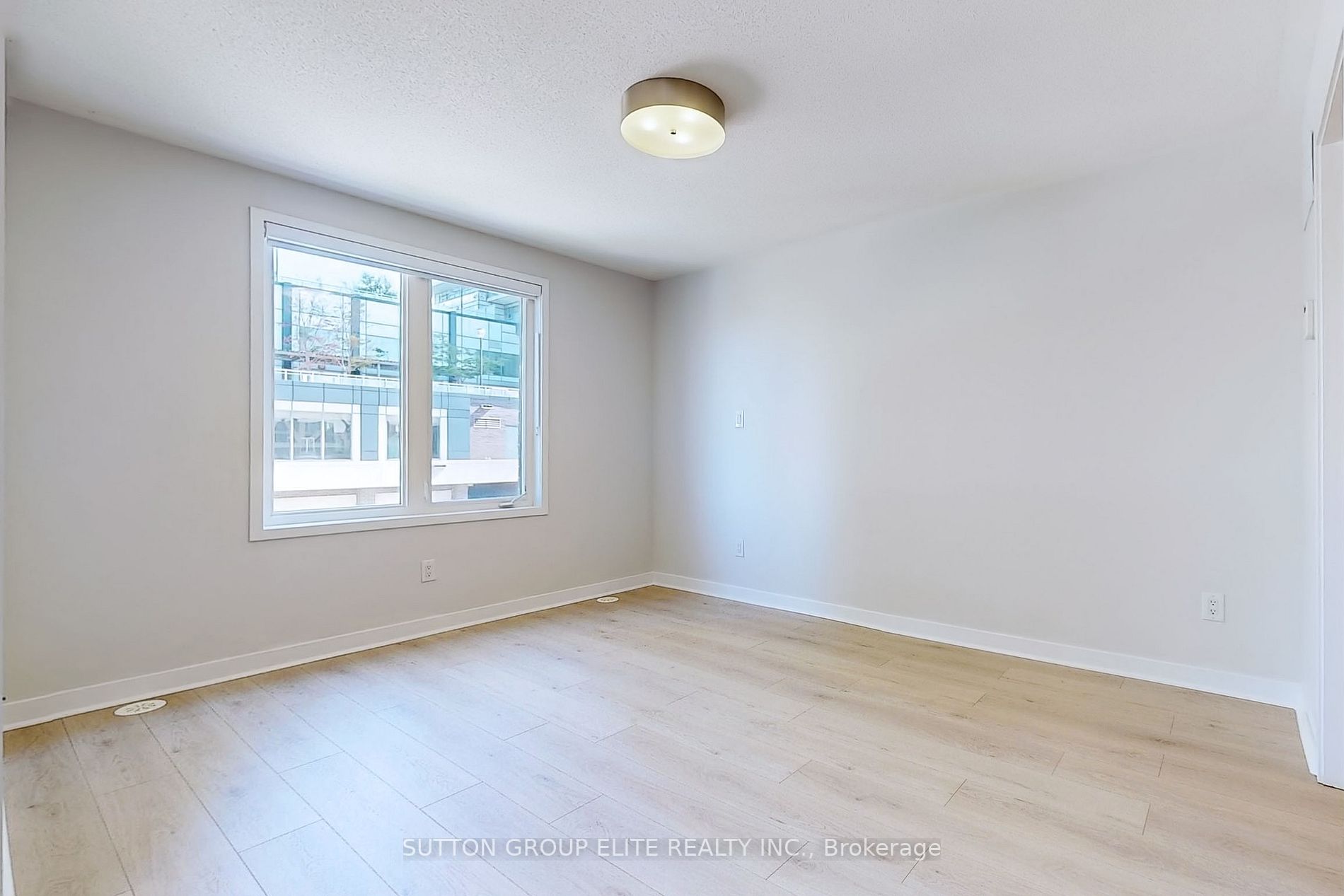 370 Square One Dr, #Th26