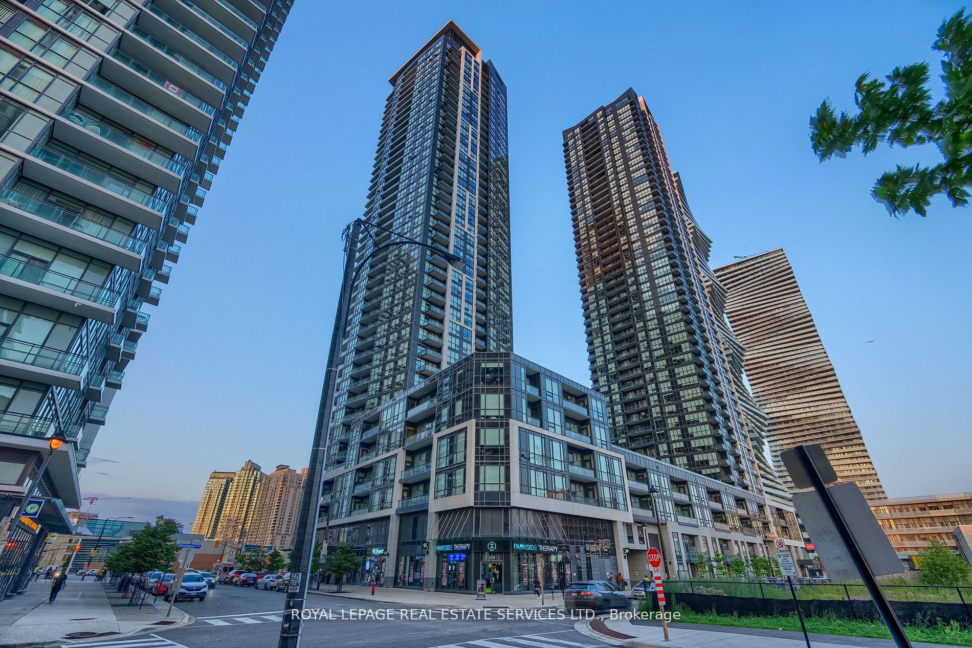510 Curran Pl, #3303