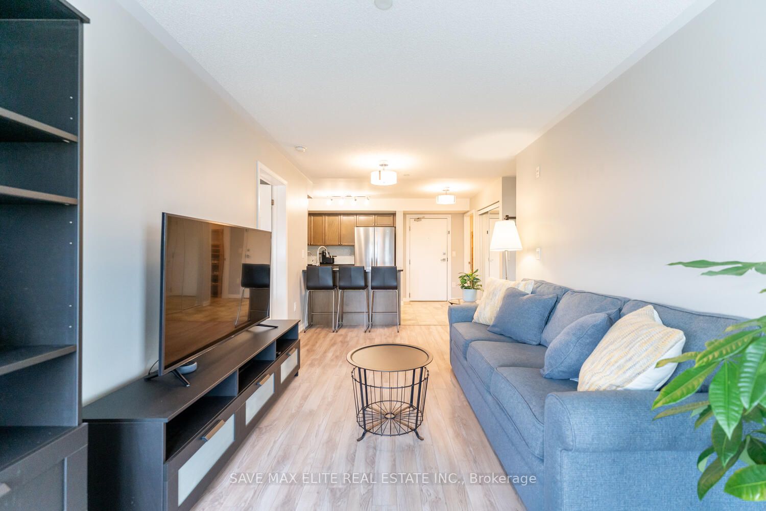1045 Nadalin Hts, #307