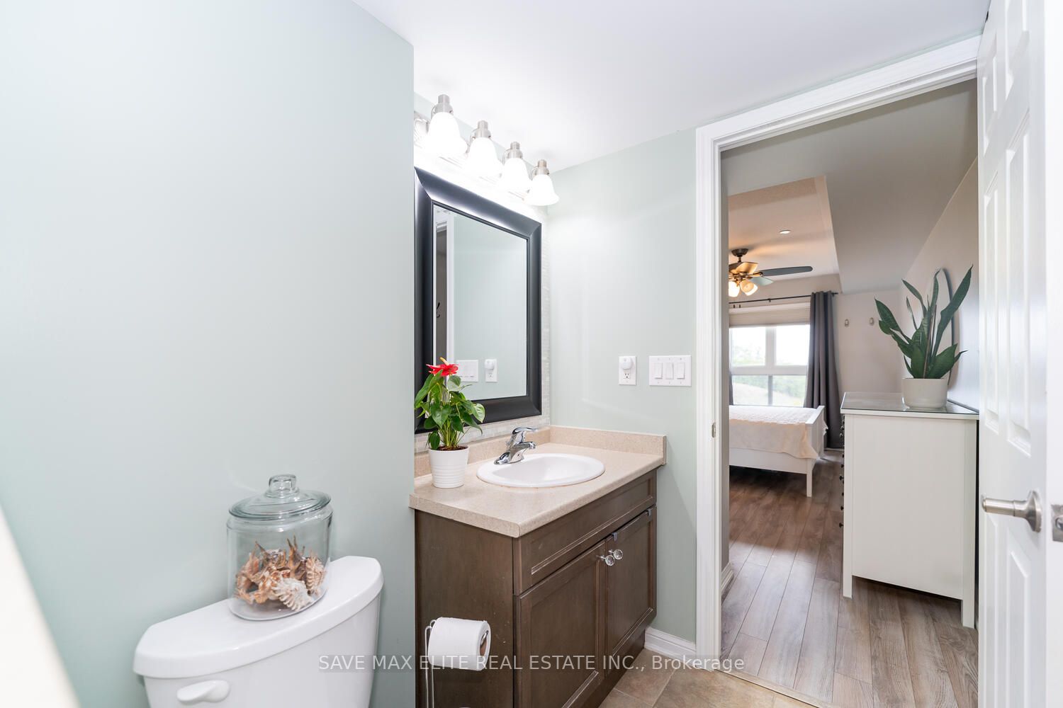 1045 Nadalin Hts, #307