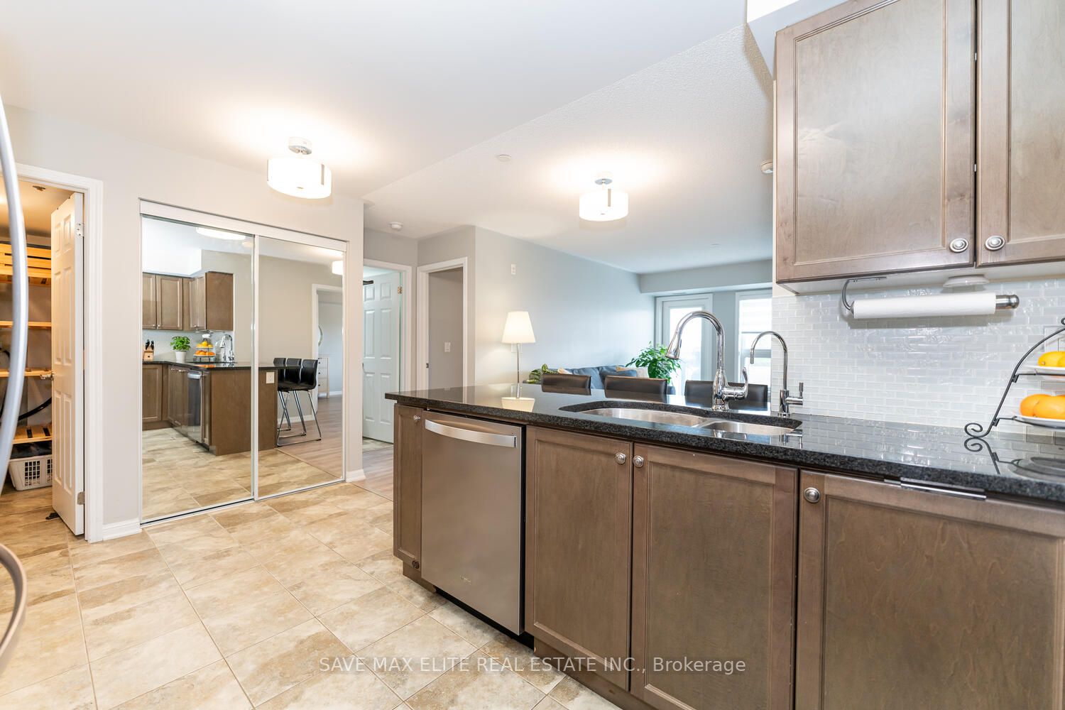 1045 Nadalin Hts, #307