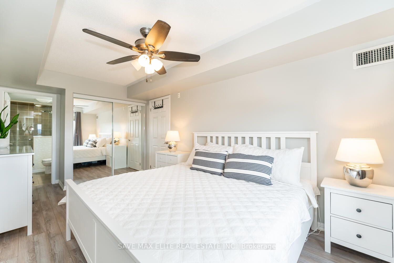1045 Nadalin Hts, #307