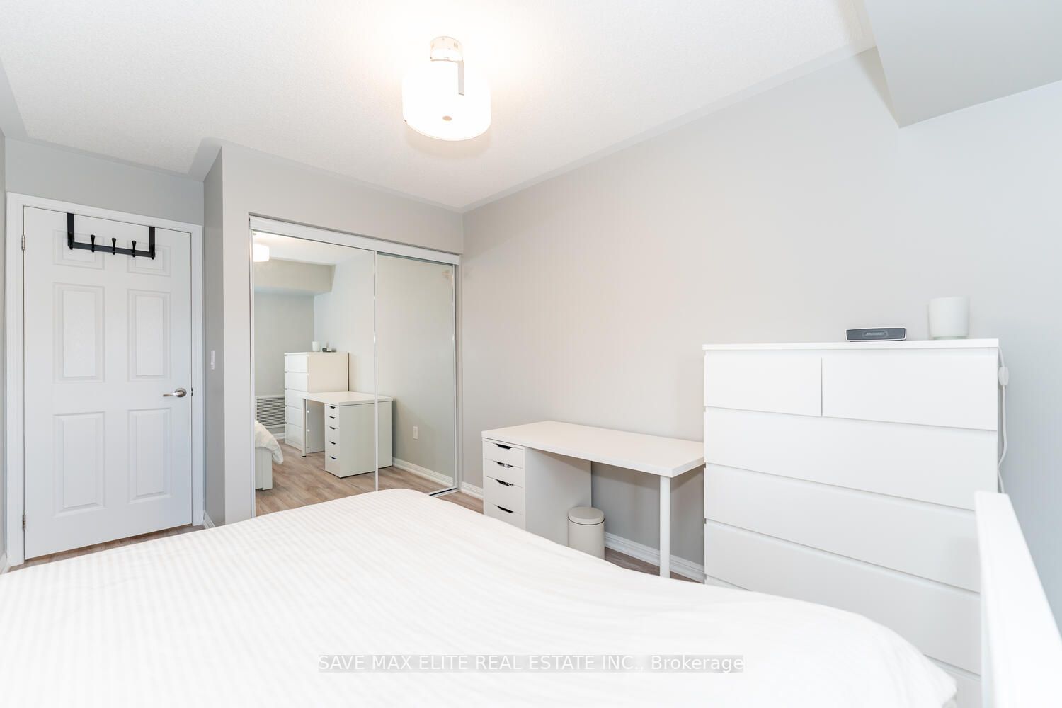 1045 Nadalin Hts, #307