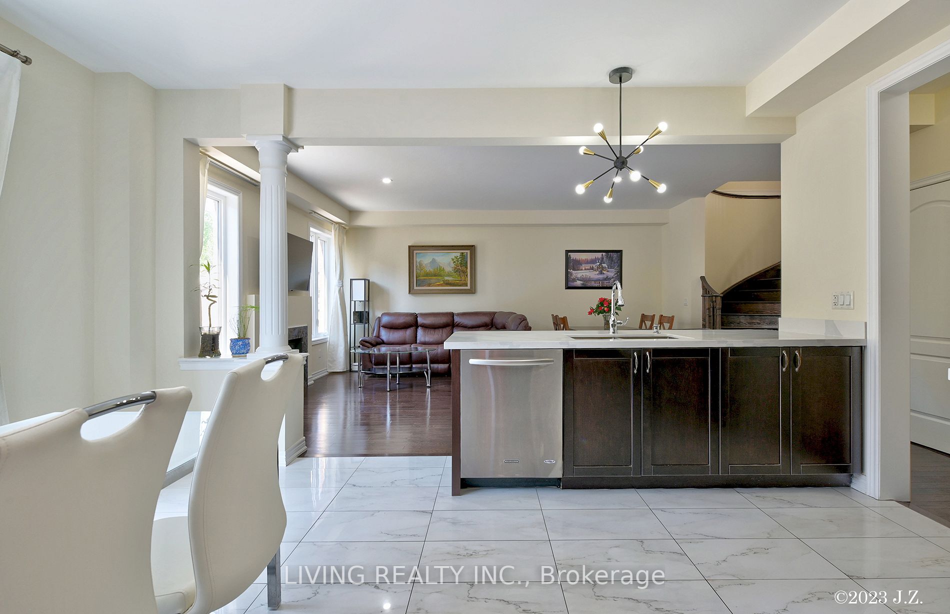366 Cedar Hedge Rd
