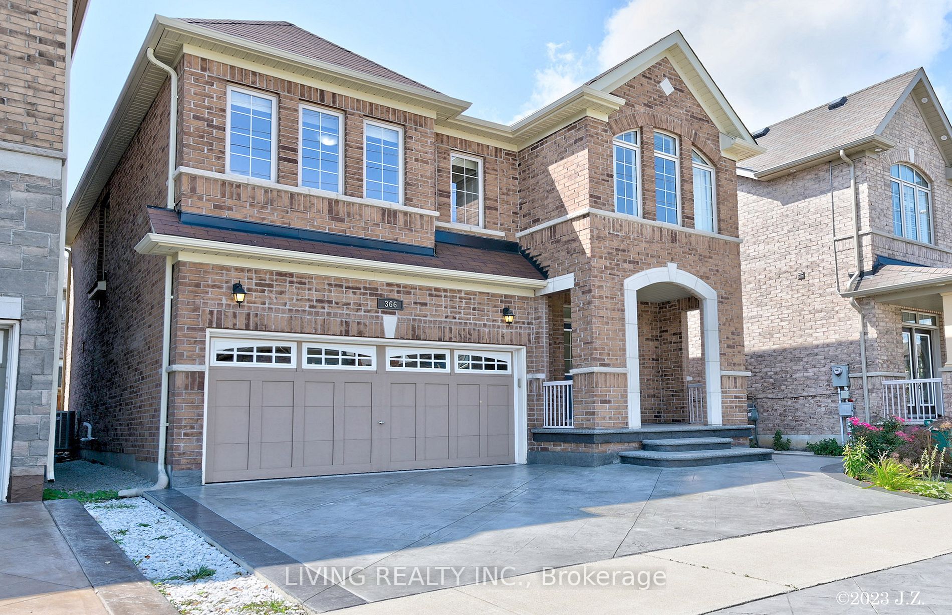 366 Cedar Hedge Rd