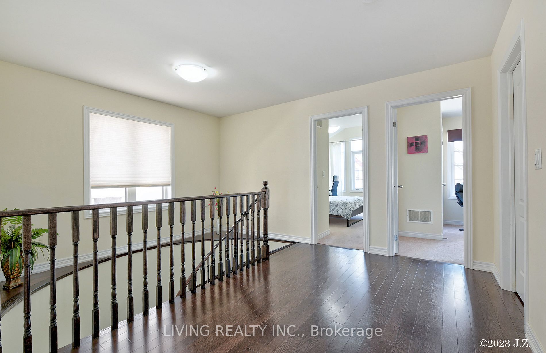 366 Cedar Hedge Rd