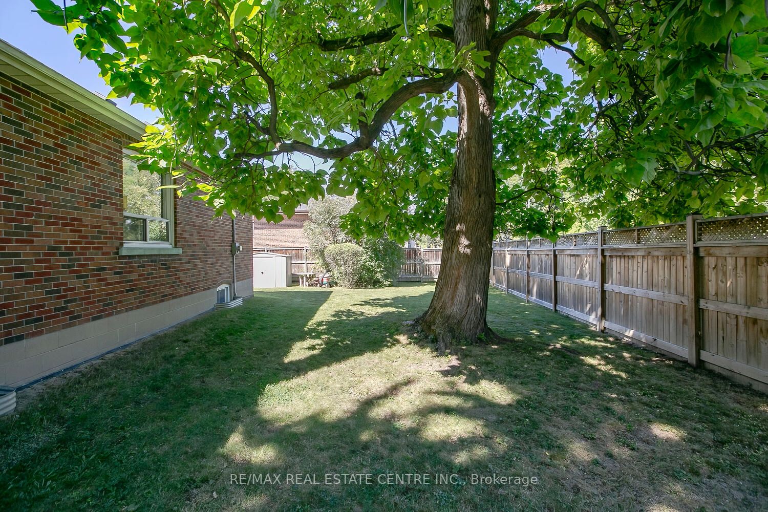 2 Gregory Street