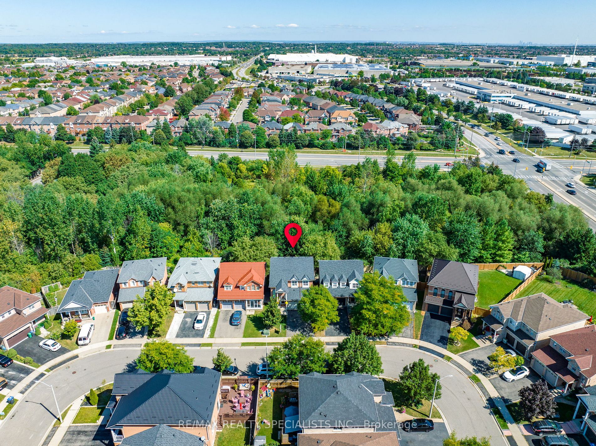 48 Charleswood Circ