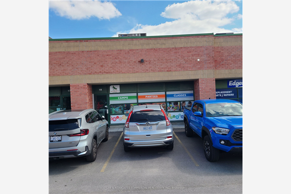 348 Bronte St S, Milton