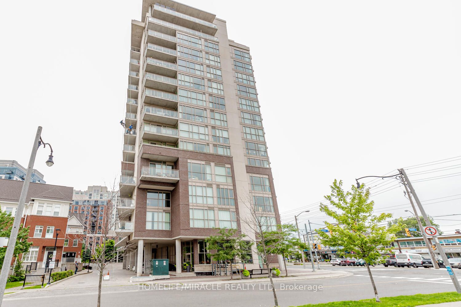 5101 Dundas St W, #412