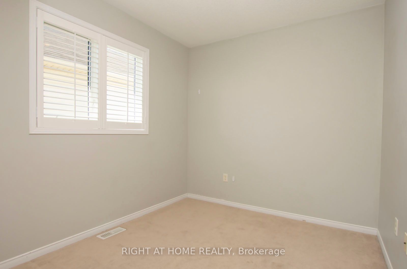 4829 Verdi St