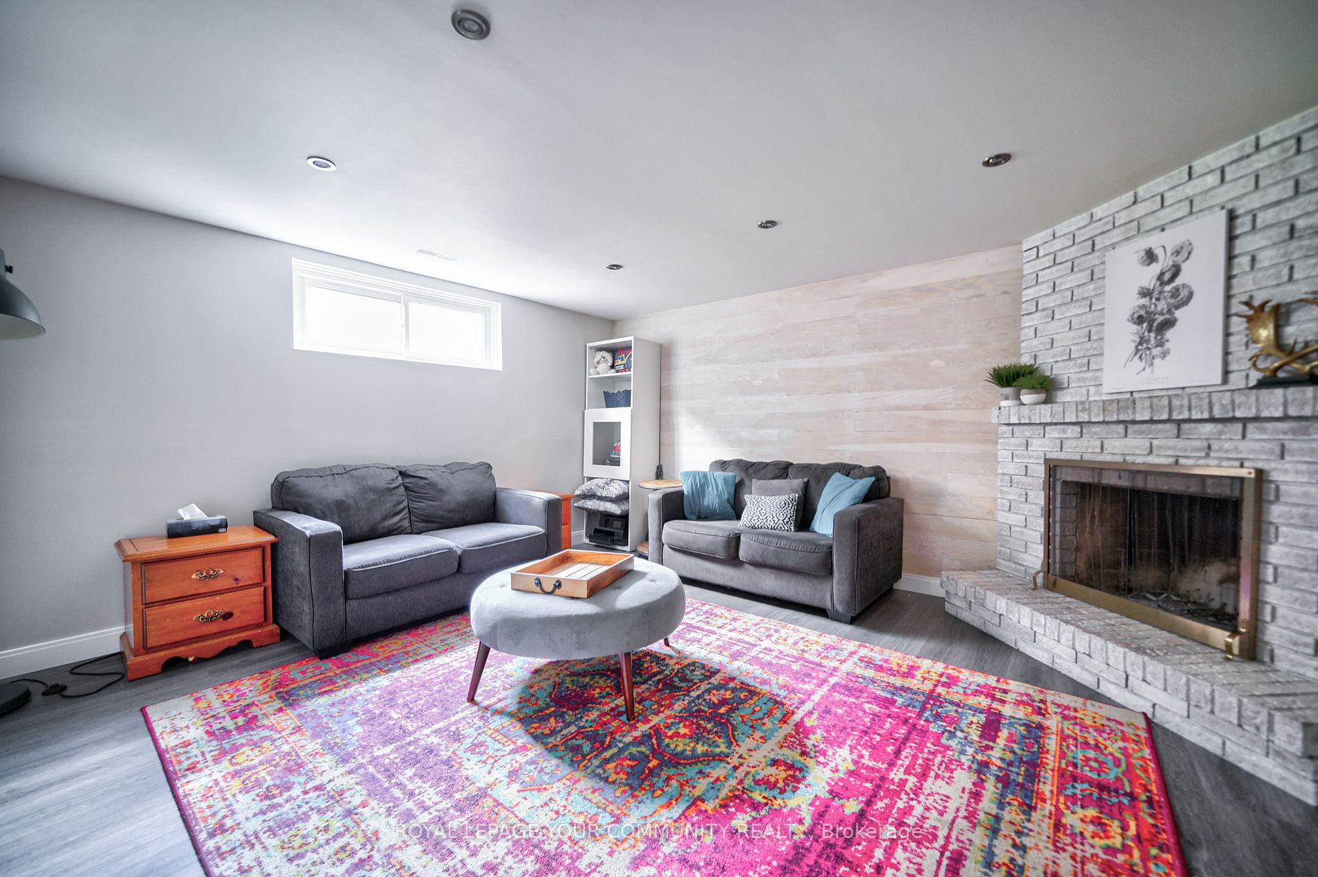 10 Simmons Boulevard