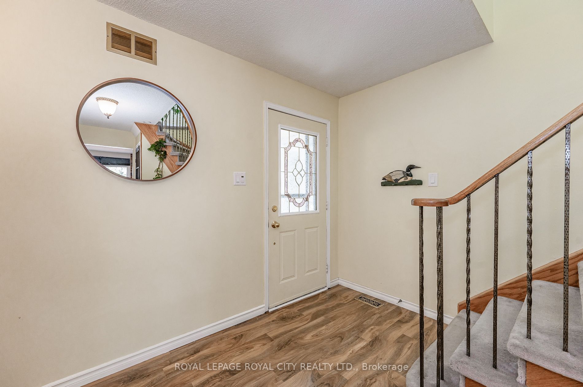 3017 Plum Tree Crt