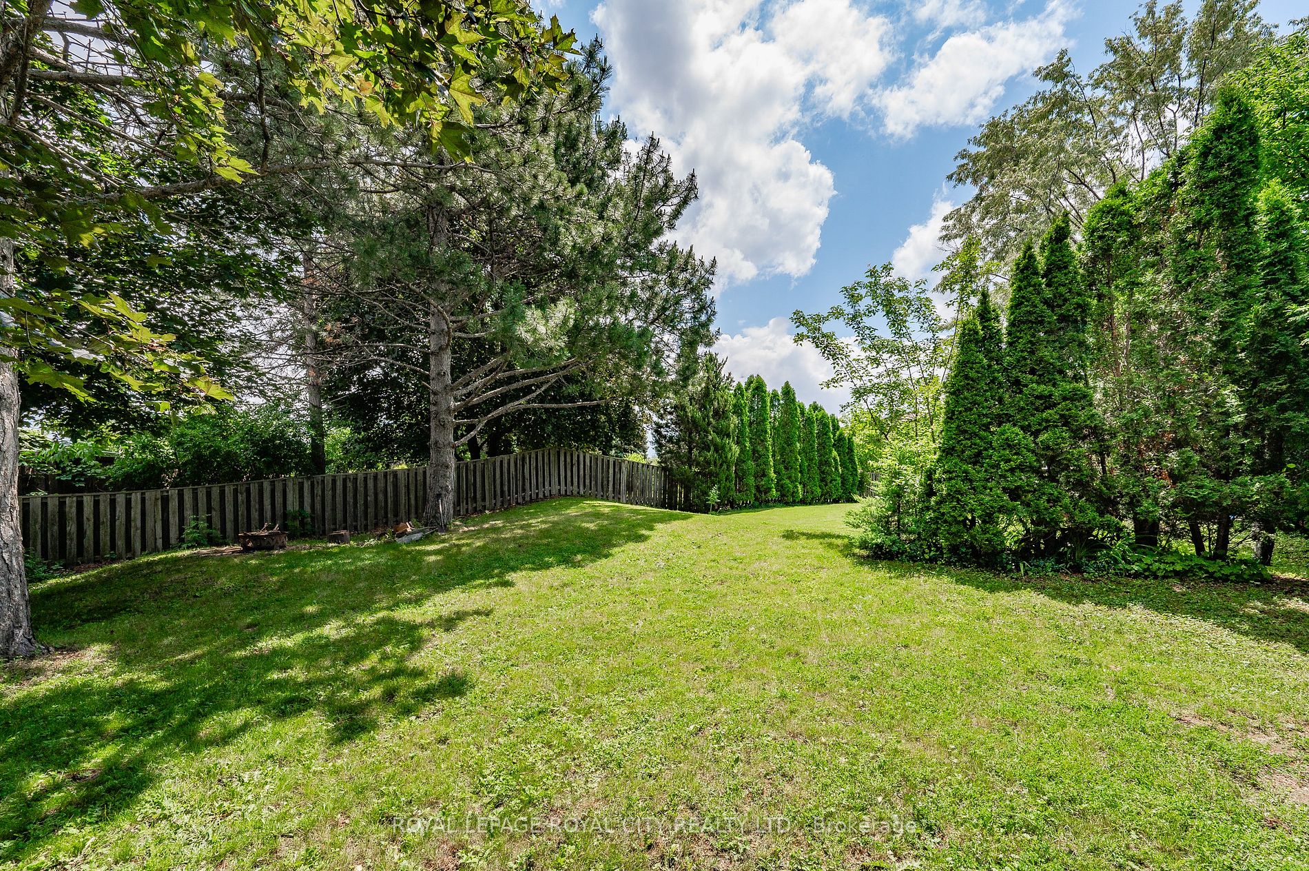 3017 Plum Tree Crt