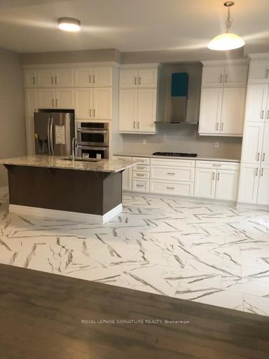 1387 Aymond Crescent