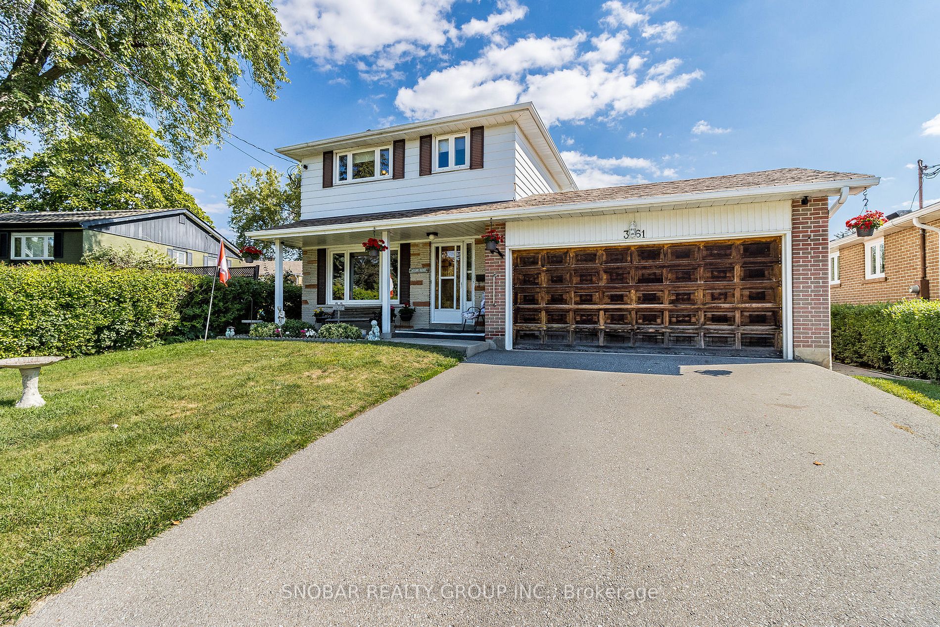 3661 The Credit Woodlands