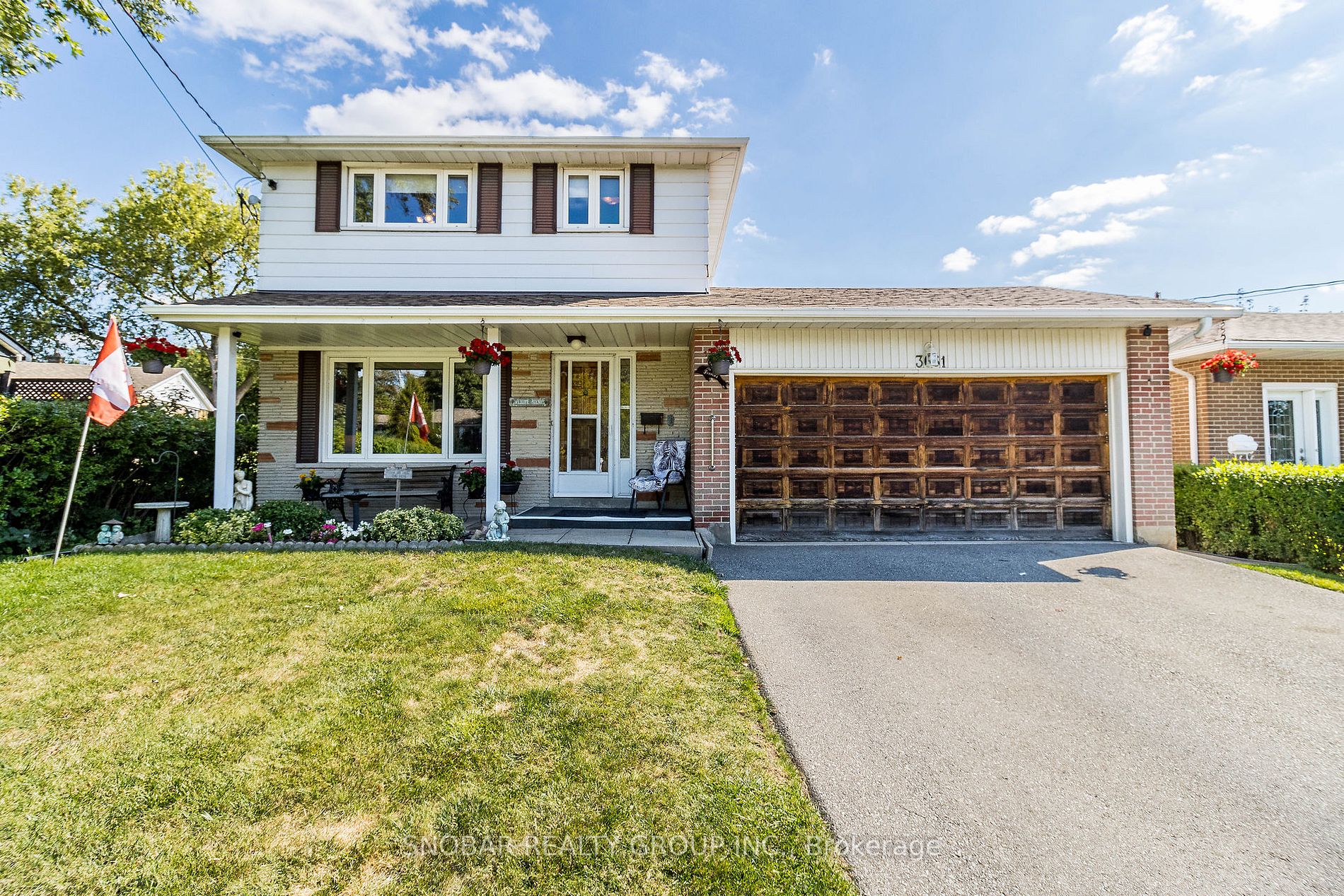 3661 The Credit Woodlands