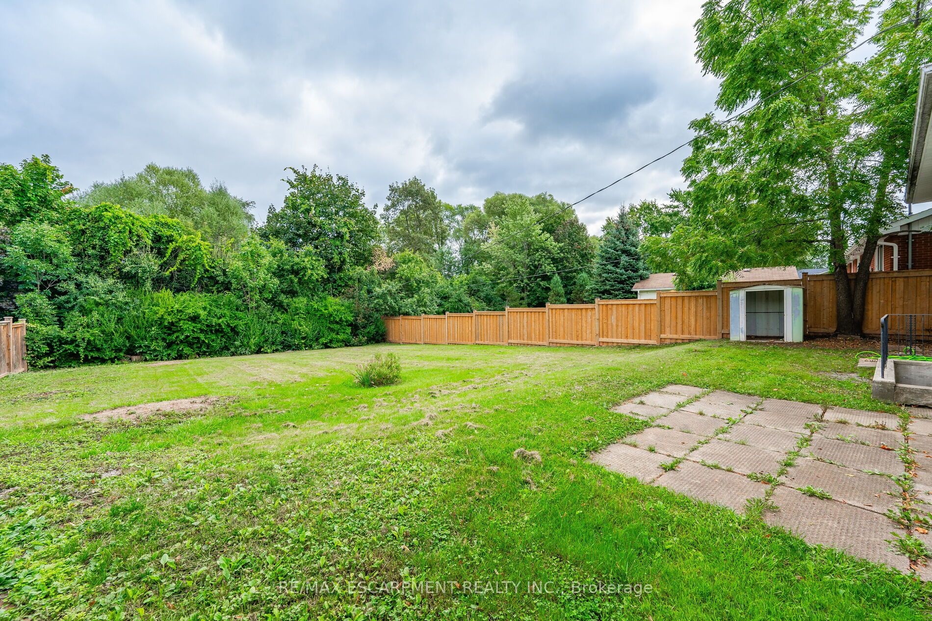 395 Erindale Drive