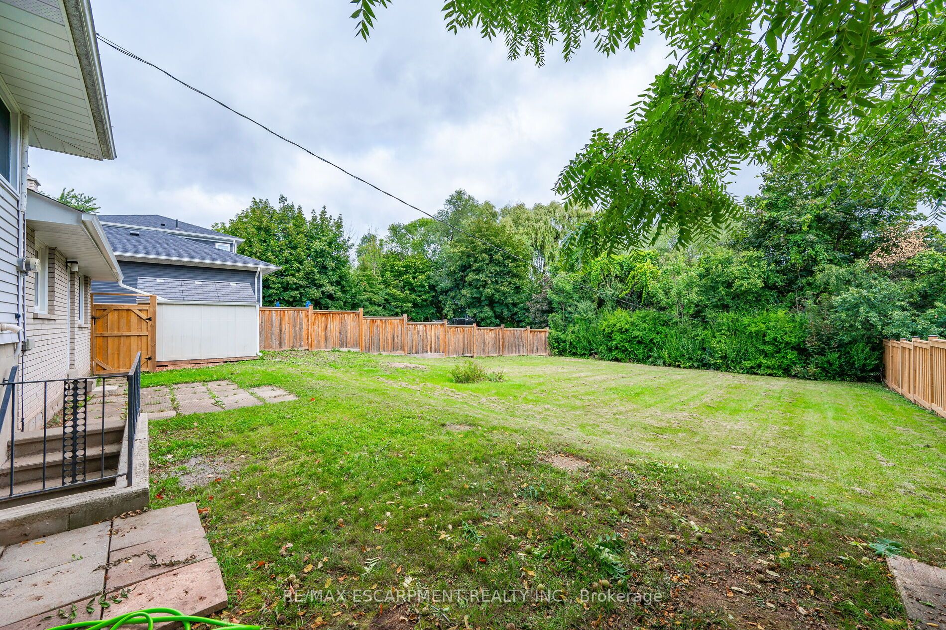 395 Erindale Drive