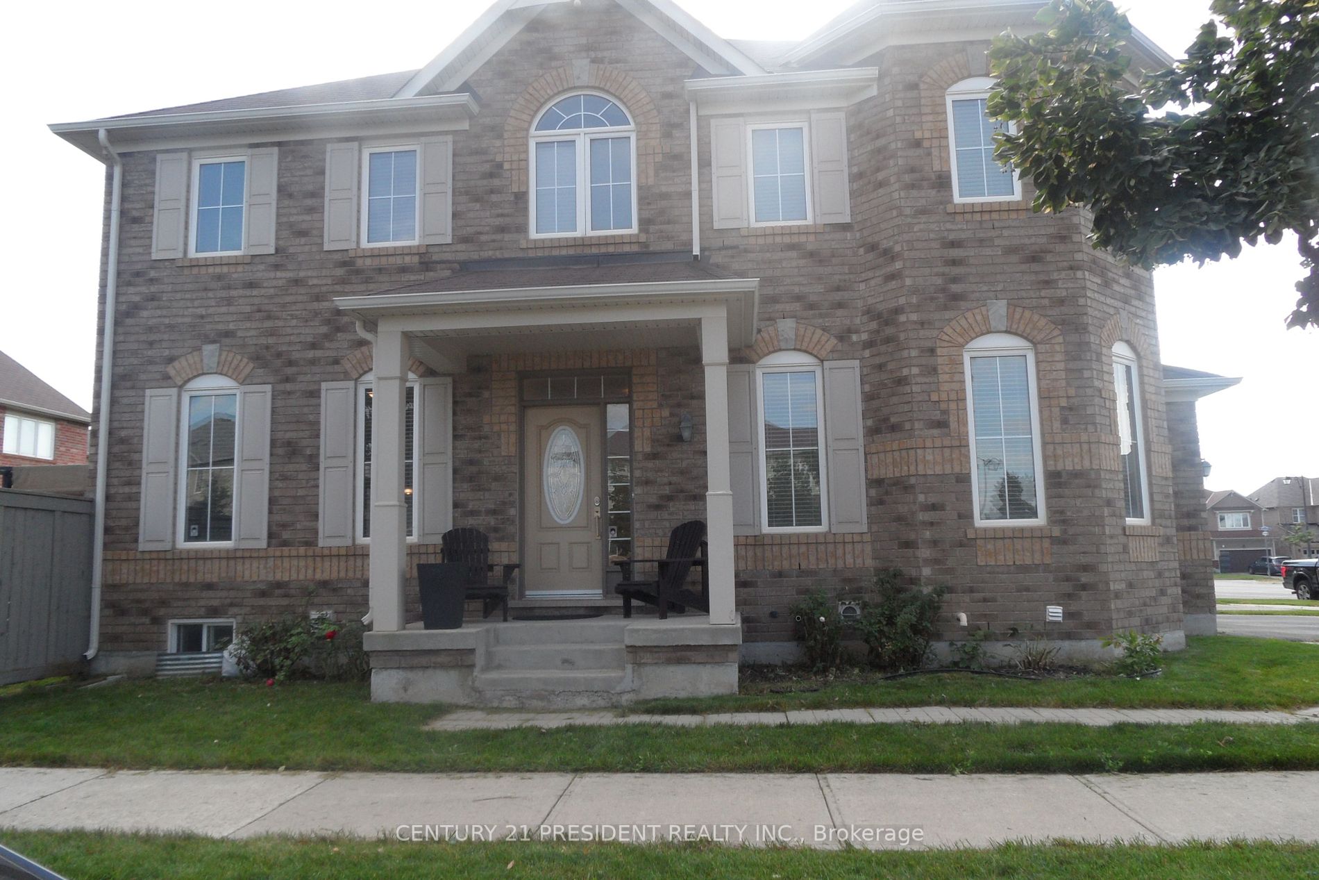444 Dymott Ave