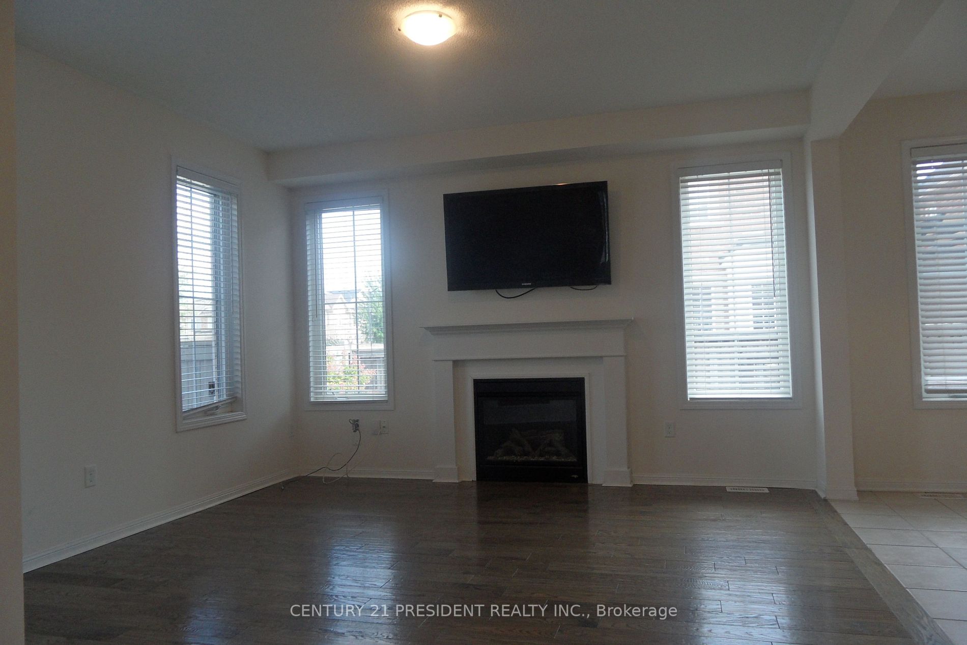 444 Dymott Ave