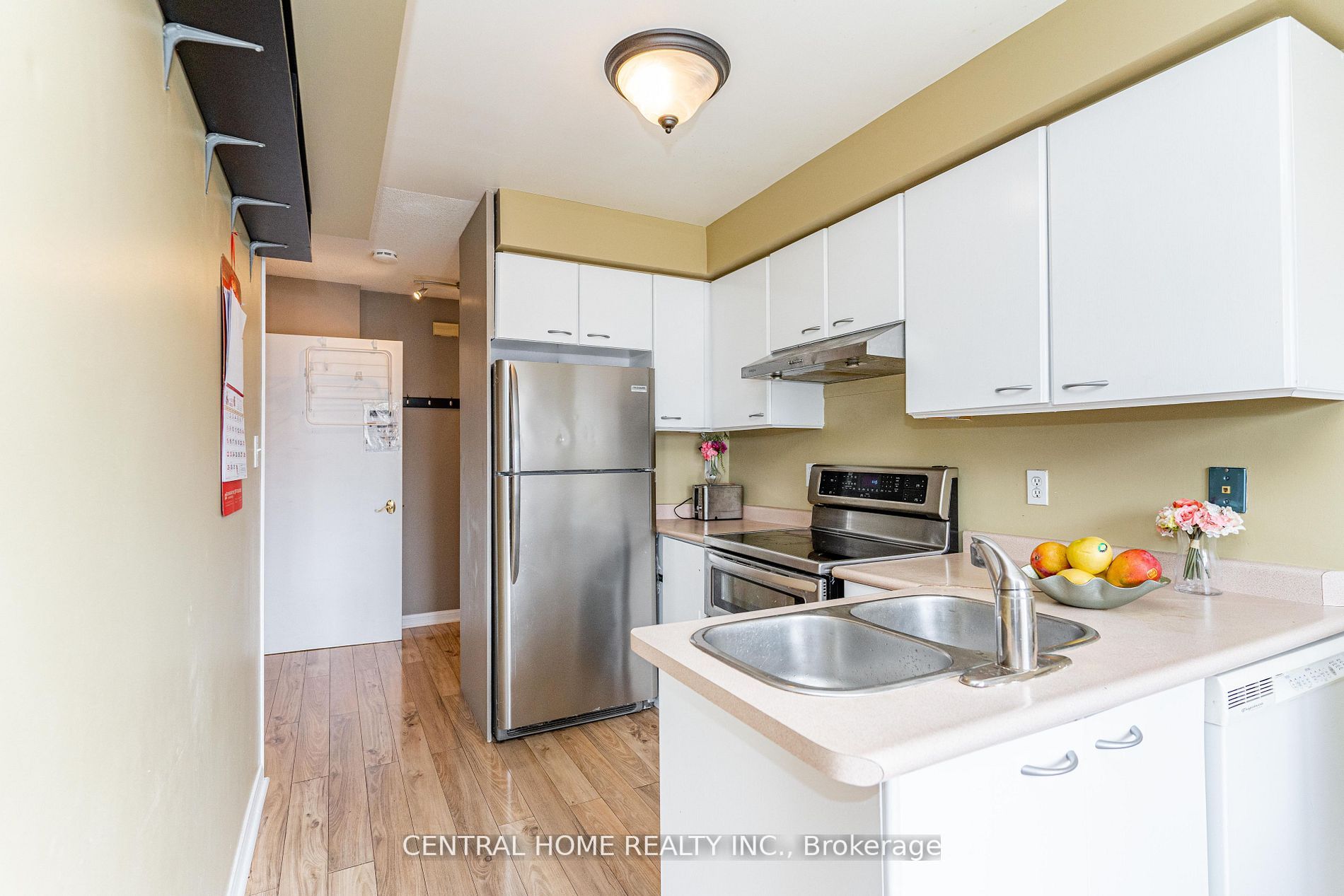 6950 Tenth Line W, #48