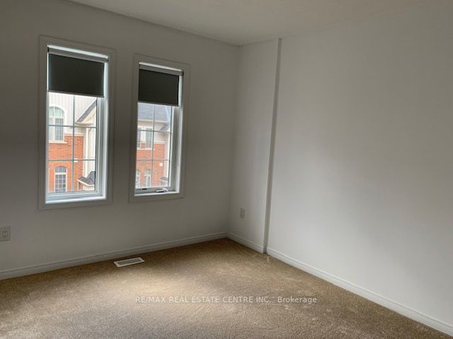 60 First St, #27