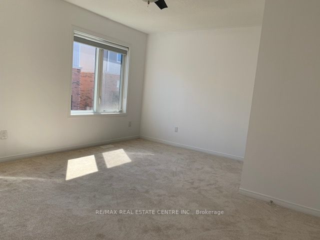 60 First St, #27