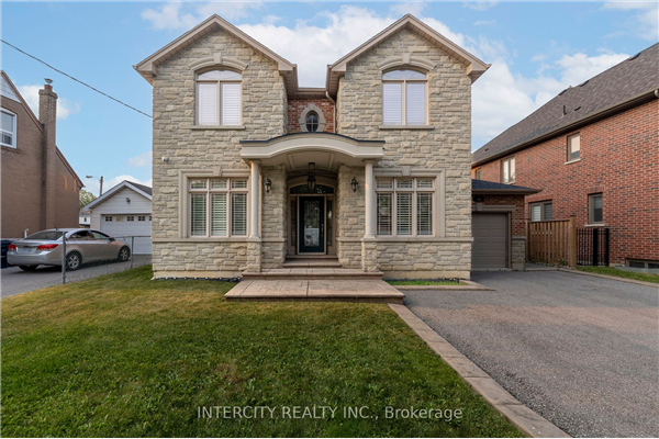 34 Yorkdale Cres, Toronto