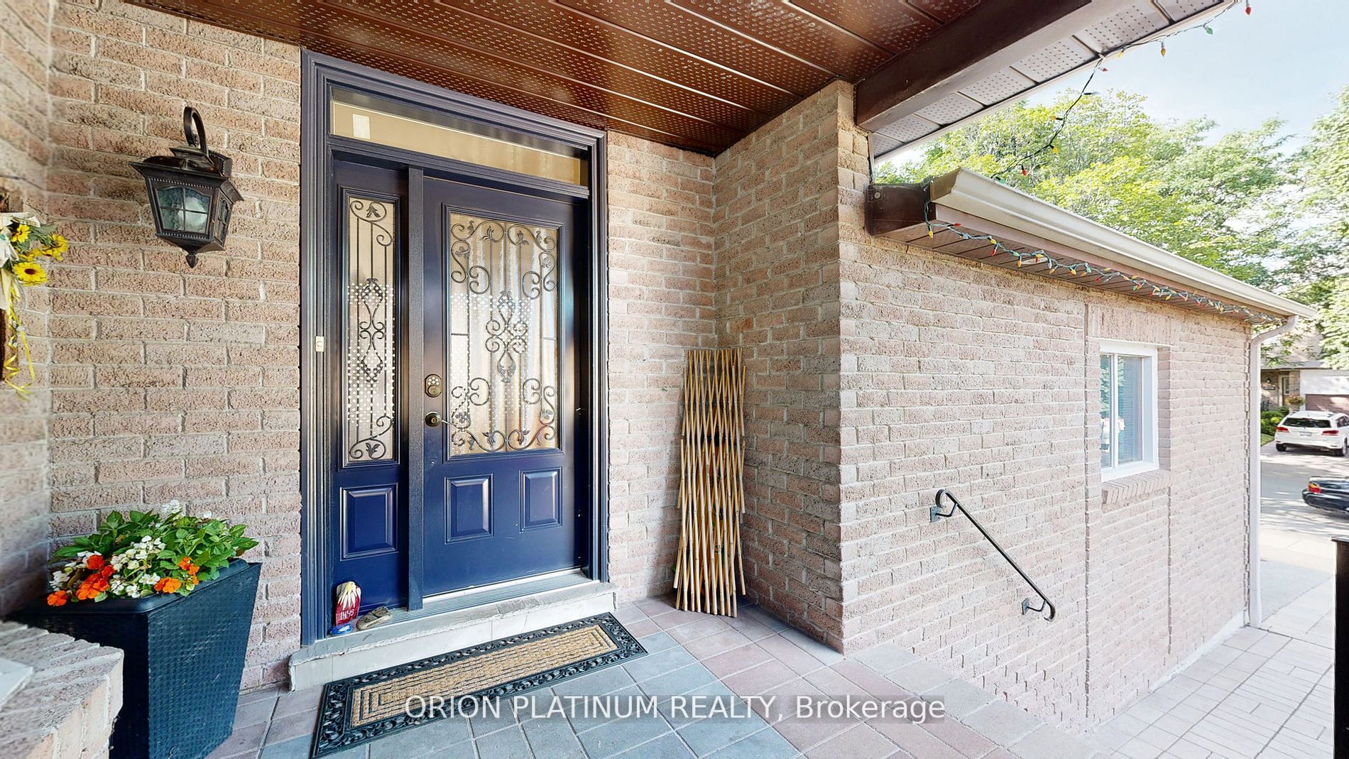 1448 Jefferson Crescent