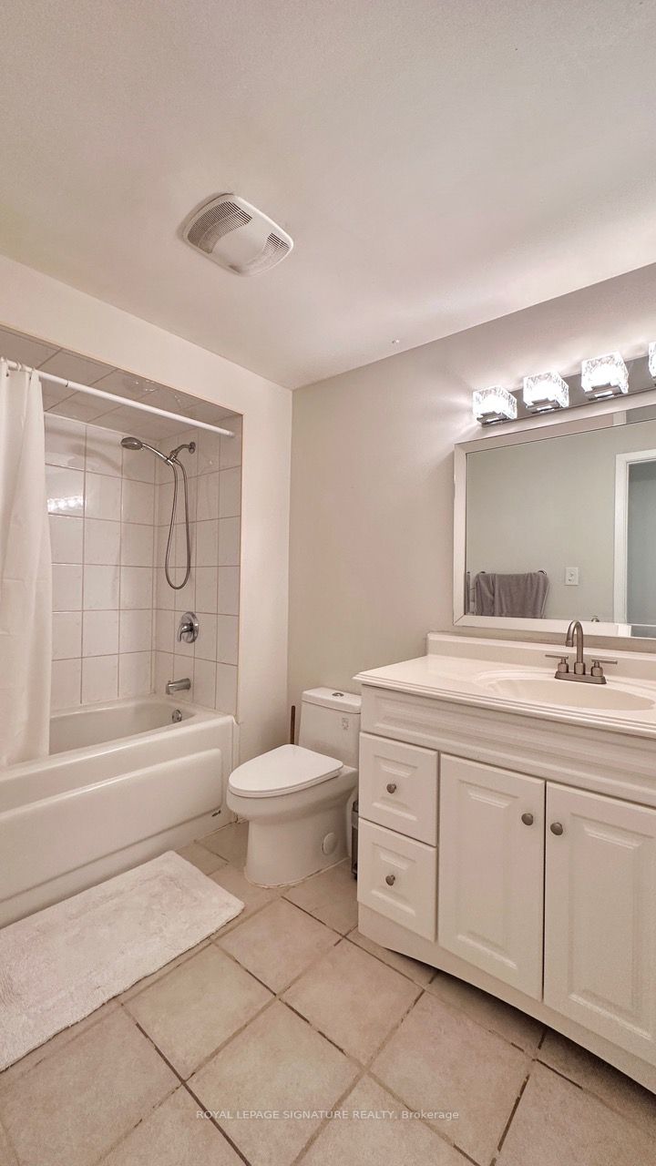 3696 Ellengale Dr