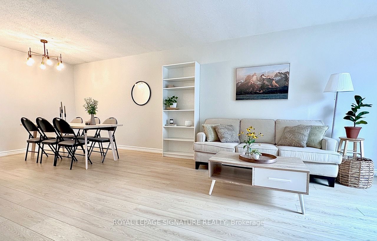 3696 Ellengale Dr
