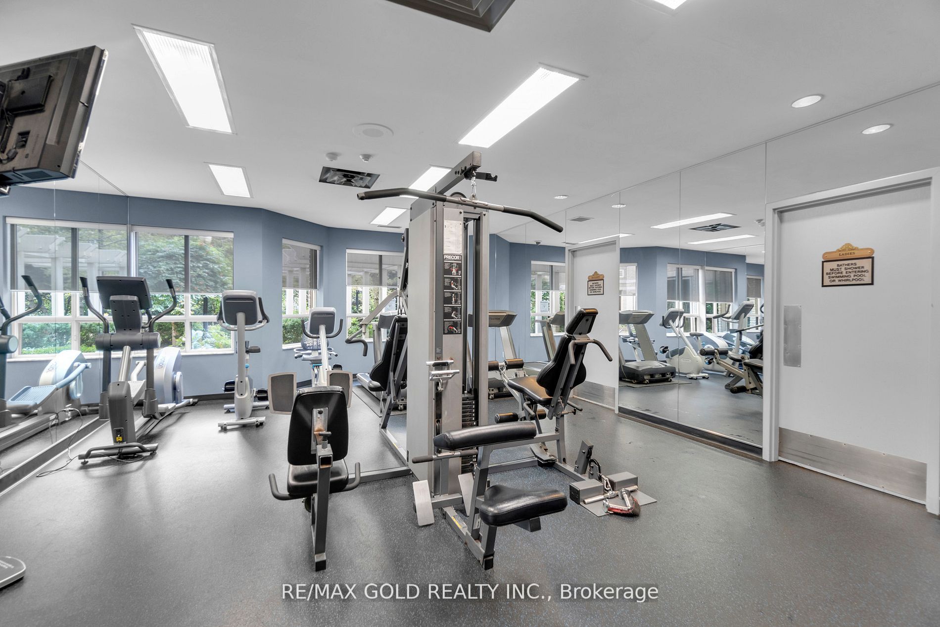 55 Kingsbridge Garden Circle, #613