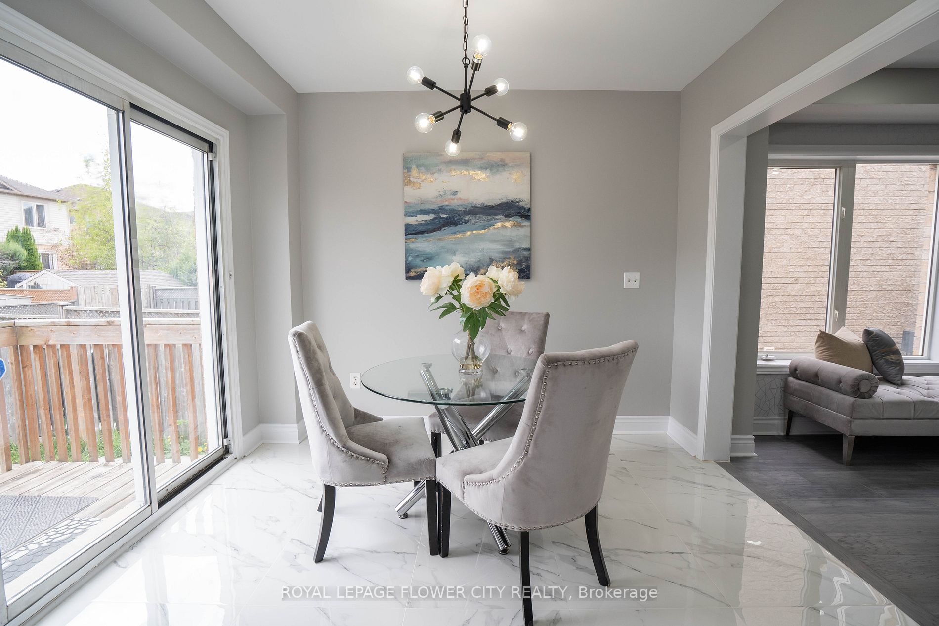 40 Dewridge Court